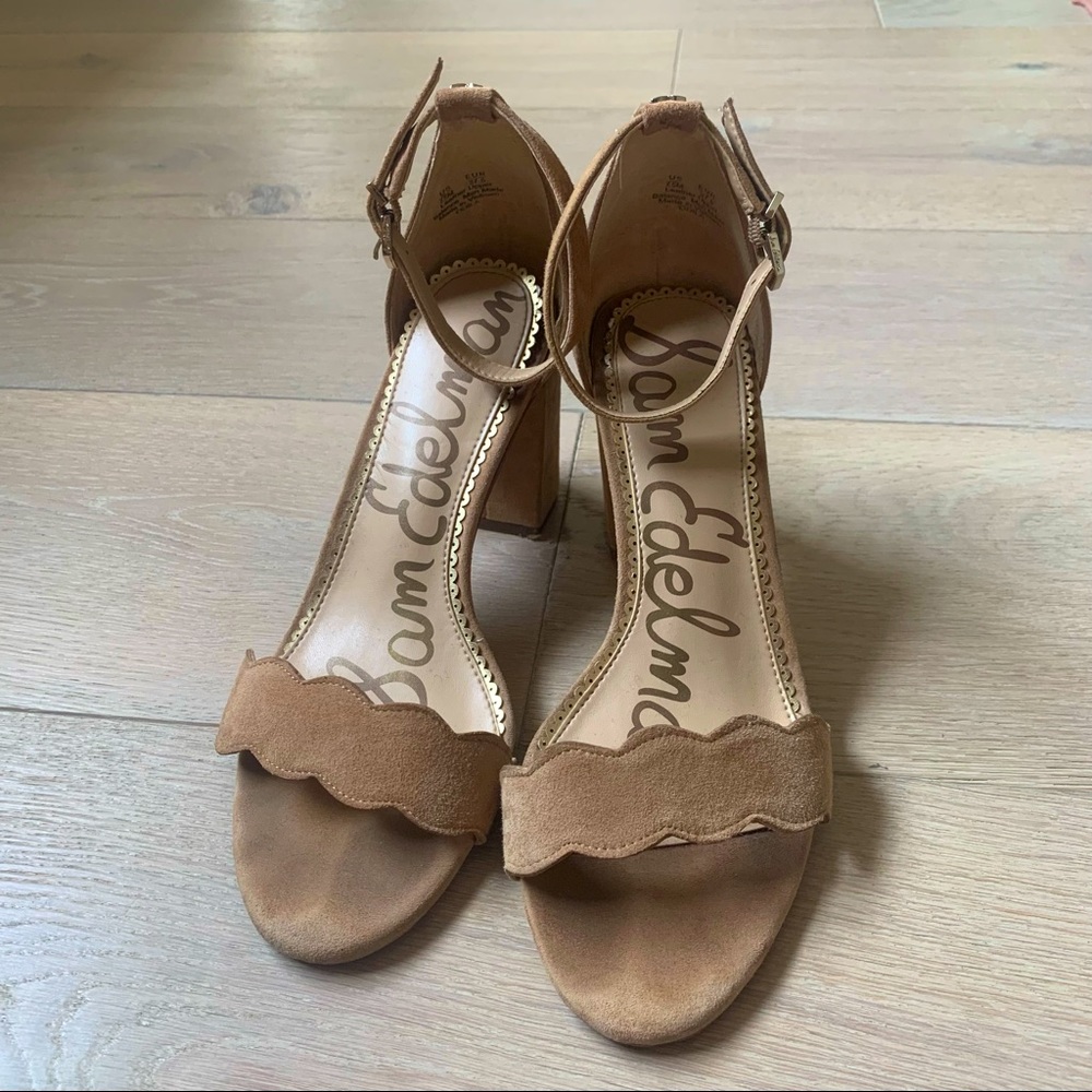 Sam Edelman Scallop Edge Block Heel